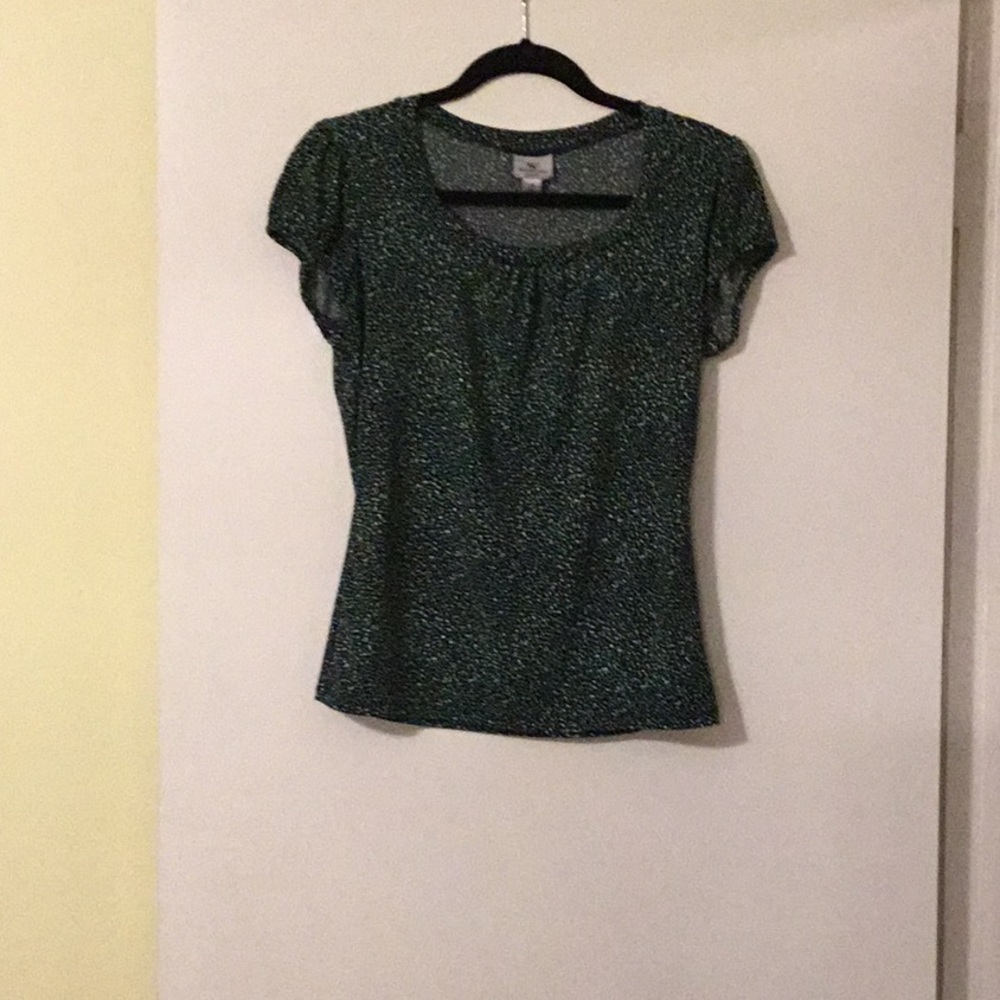 Short sleeve dress top